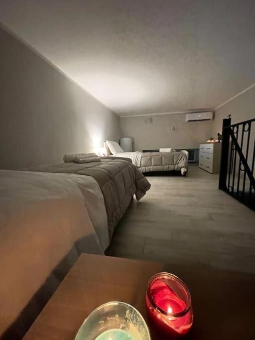 White House Spacca Napoli Экстерьер фото