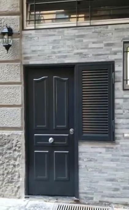 White House Spacca Napoli Экстерьер фото